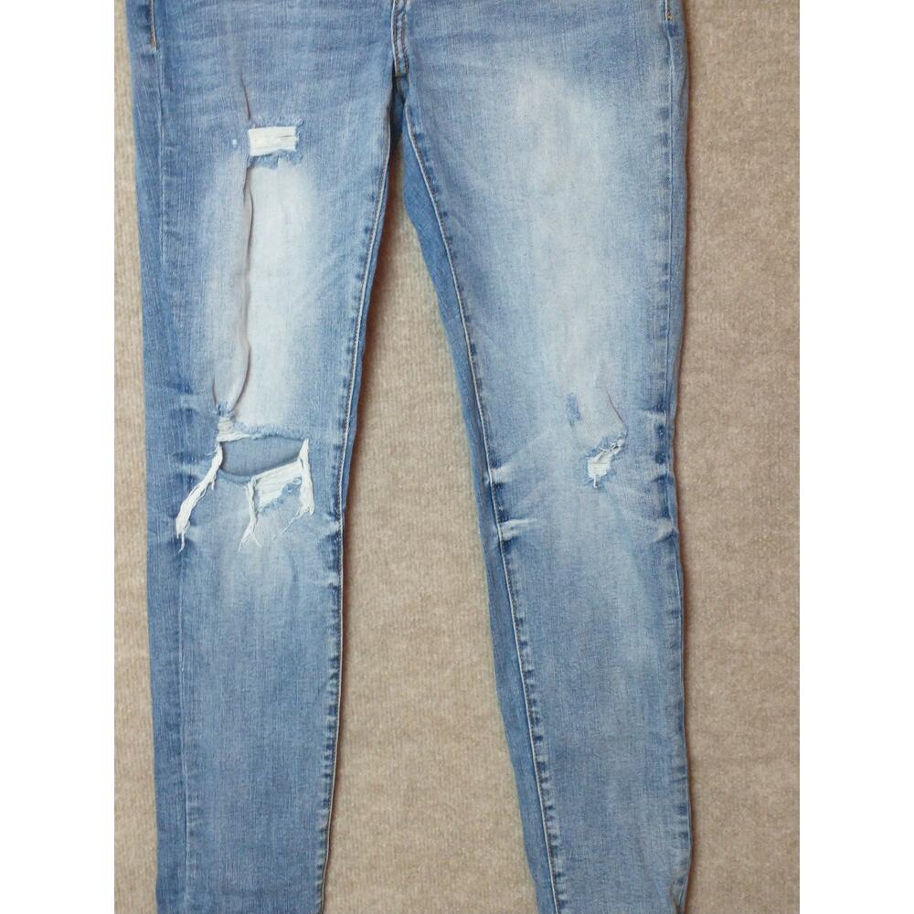 KanCan Estilo Distressed Jeans. Women's Size 5/26. Blue.
